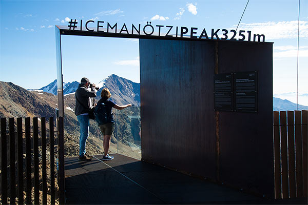 Aussichtsplattform „Iceman Ötzi Peak“